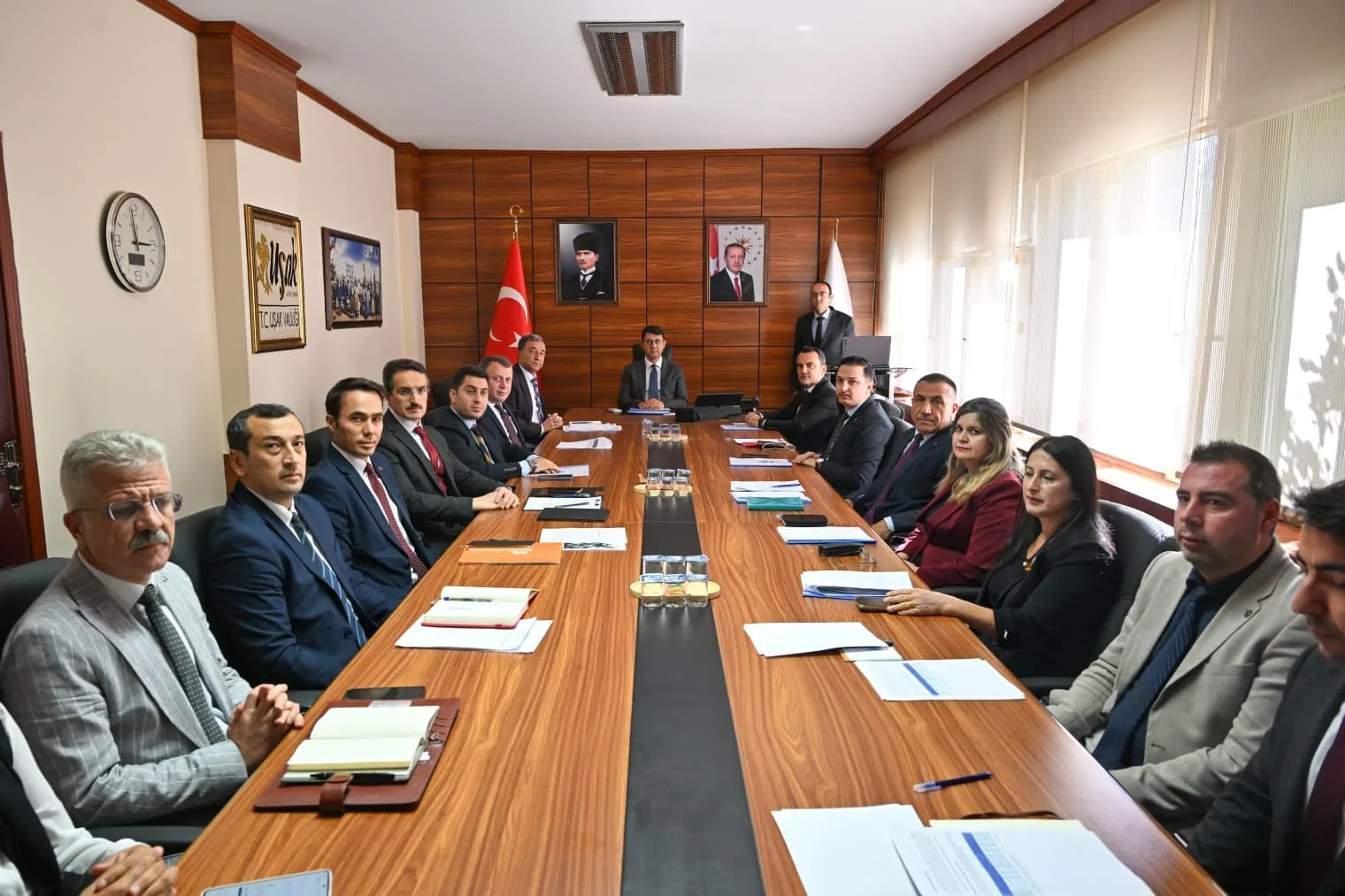 Uşak’ta sosyal yardım seferberliği: İhtiyaç sahiplerine ulaşmak için yeni yol haritası