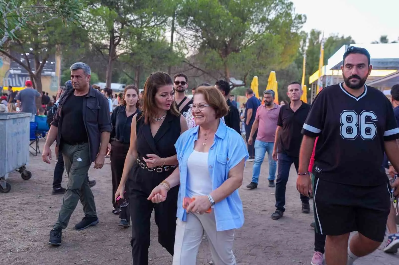Tavşanburnu’nda festival rüzgarı: Didim’de müzik ve spor aynı sahnede buluştu