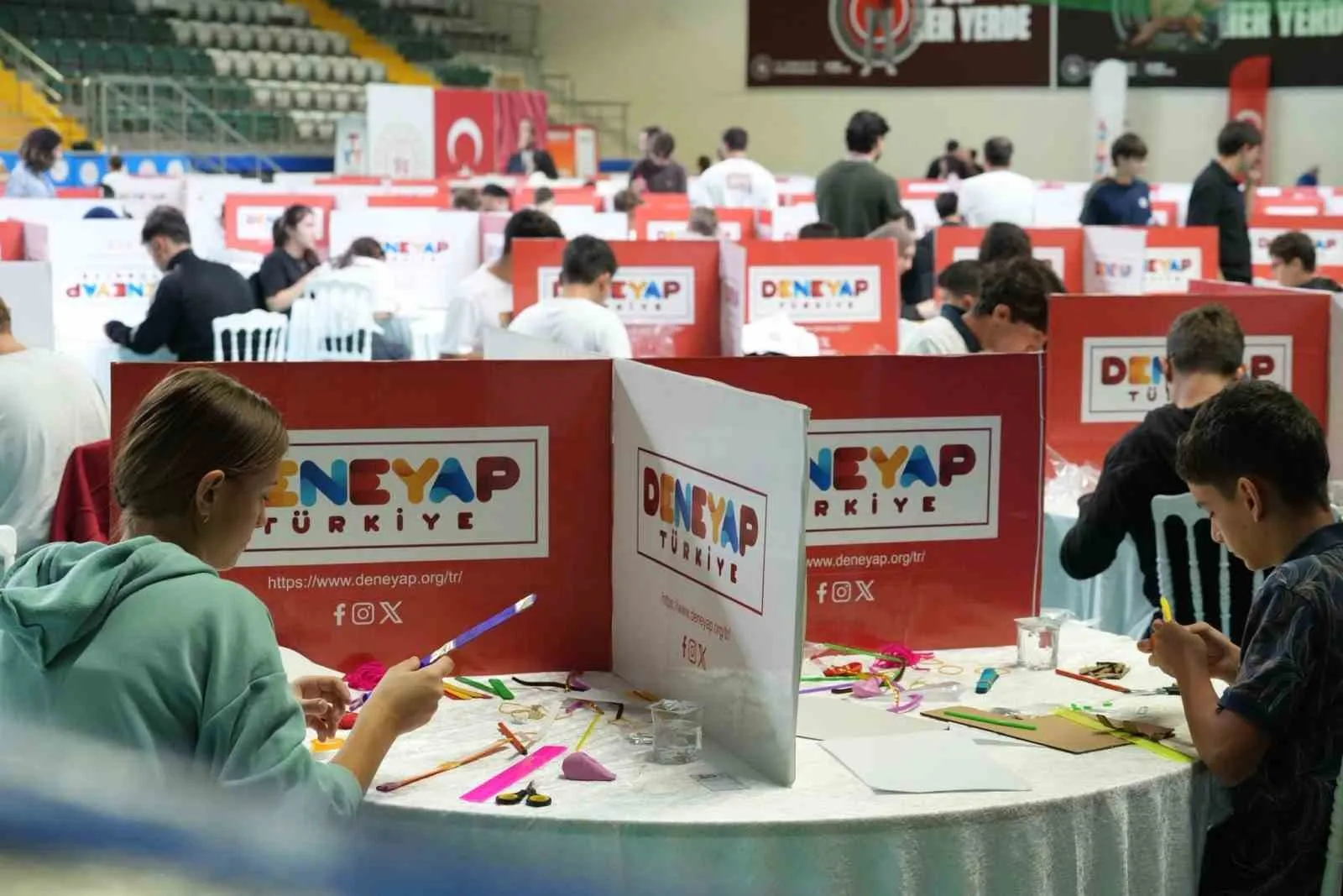 Muğla’da teknoloji rüzgarı: Geleceğin mühendisleri sınavda ter döktü