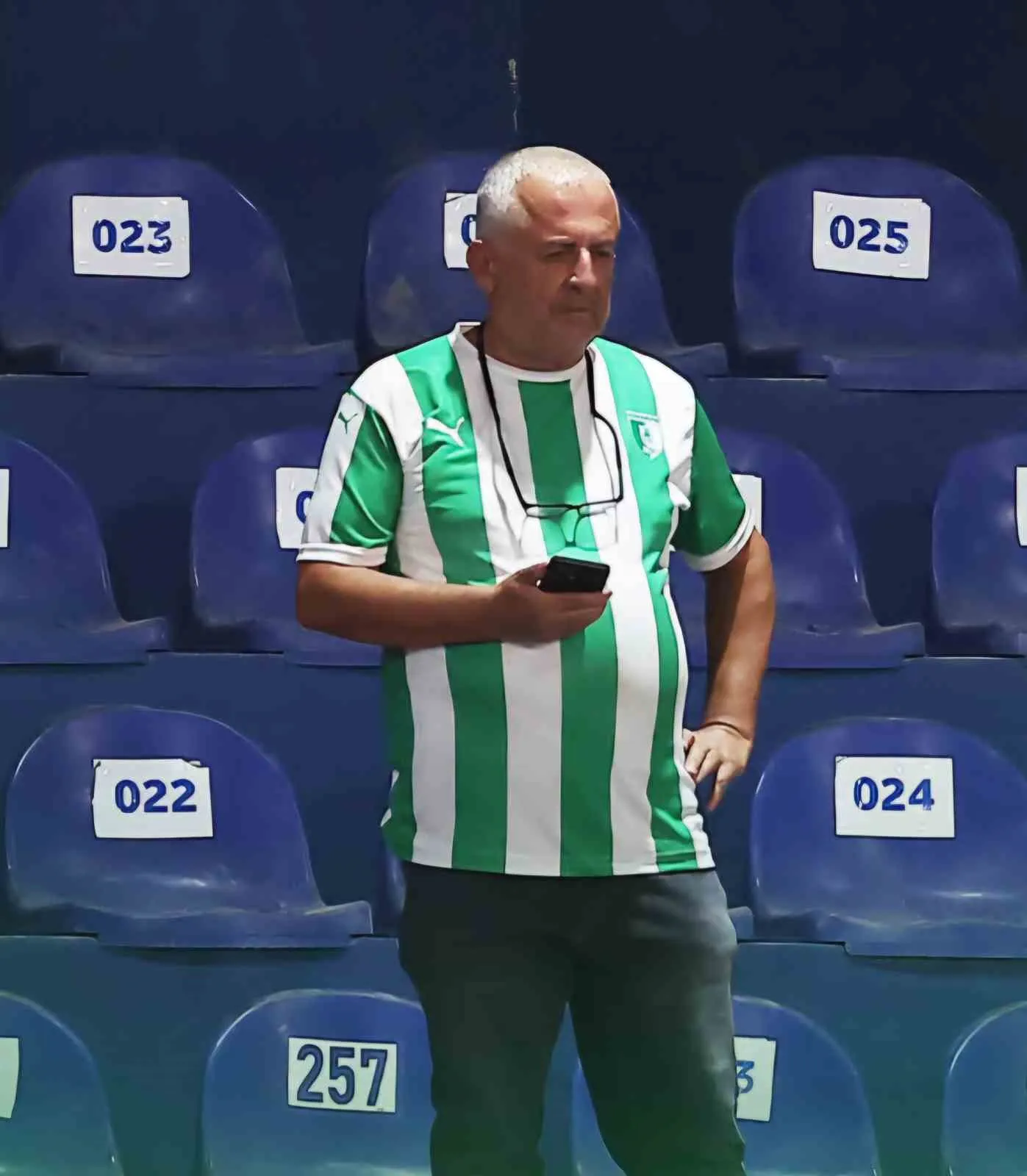 3 bin kilometrelik sadakat: Bodrum FK'dan tek kişilik orduya ömür boyu hediye