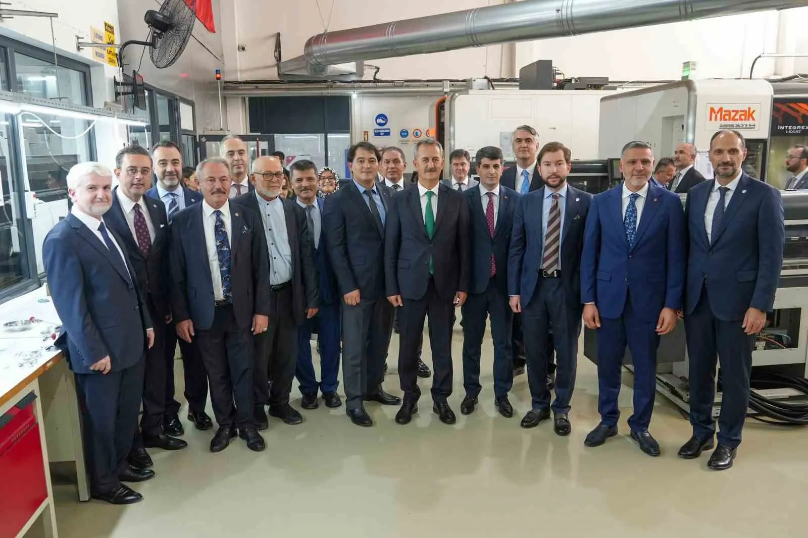 Denizli sanayisinde savunma hamlesi: Devlerle masaya oturdular
