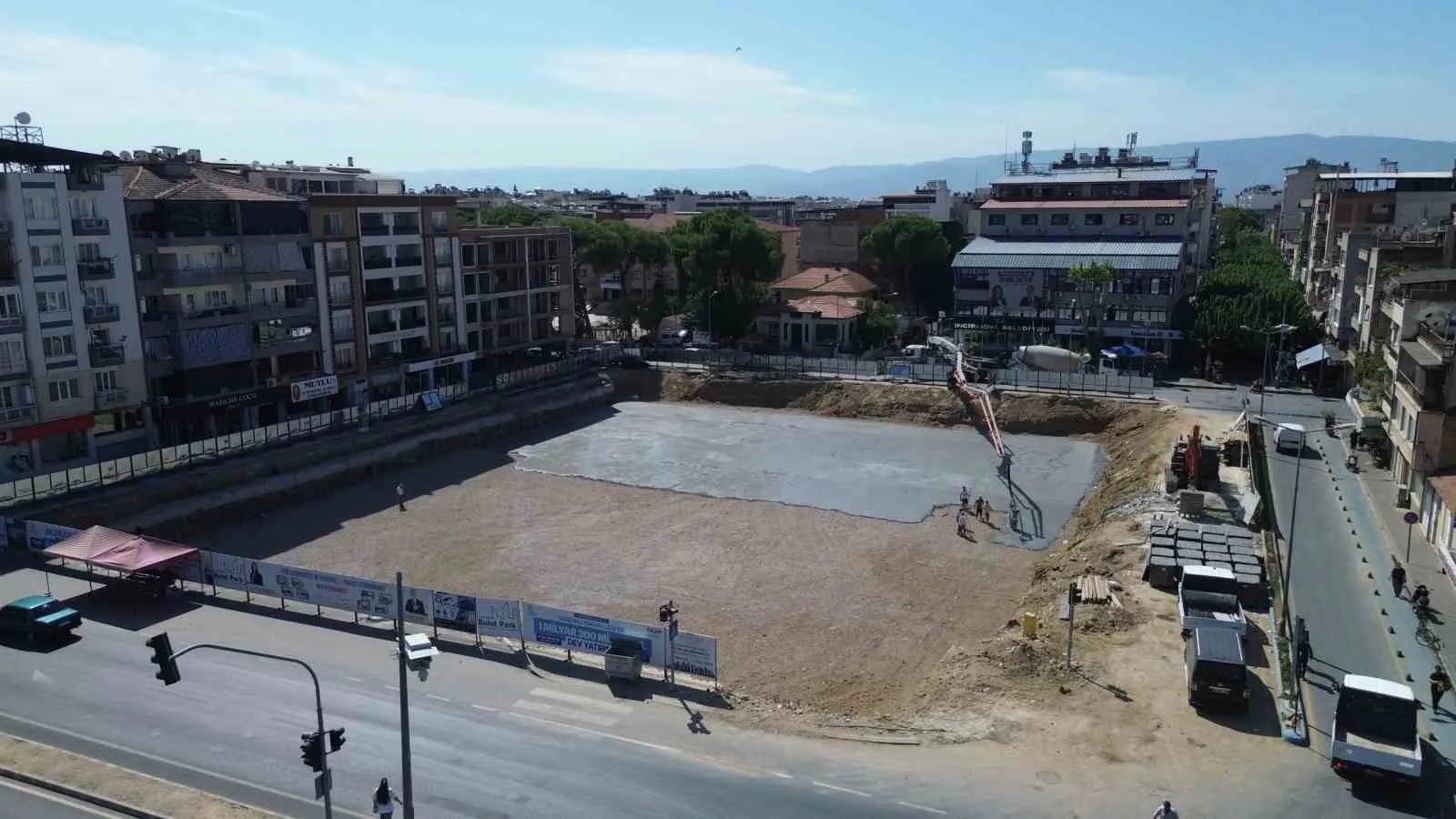 İncirliova’nın çehresi değişiyor: Cumhuriyet Meydanı’nda dev adım