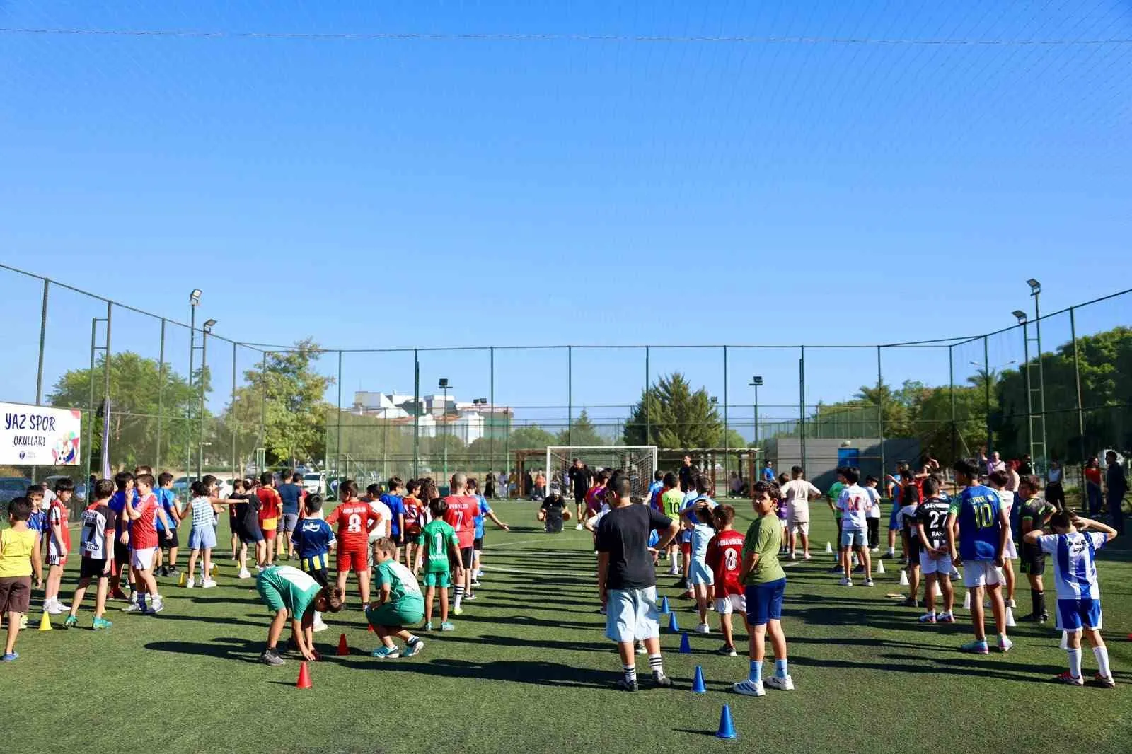 Didim’de spor dolu yazın finali: Genç yetenekler sertifikalarıyla gururlandı