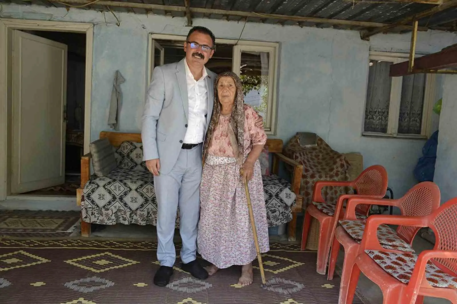 Sultanhisar’da kapı kapı dolaşıyor: Kaymakam Ateş’ten vatandaşlara yakın markaj