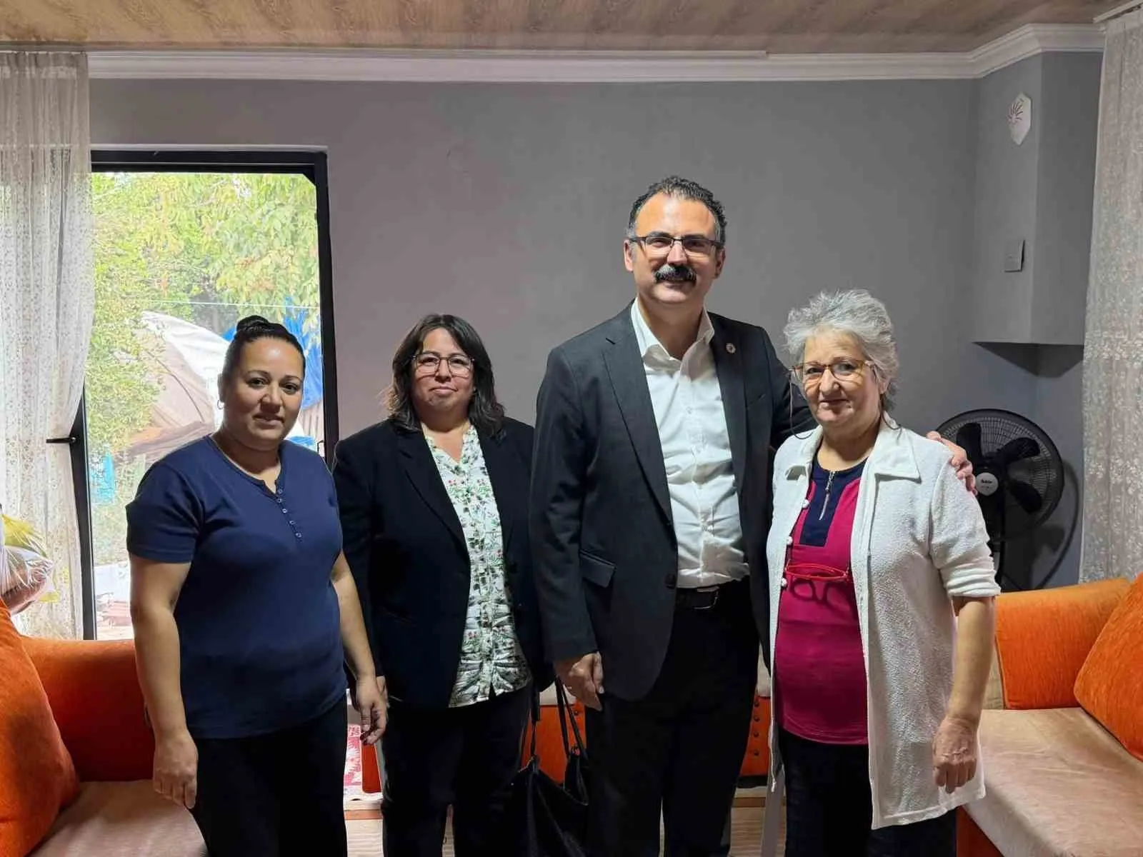 Sultanhisar'da kapı kapı dolaşıyor: Devletin sıcak yüzü evlere taşınıyor