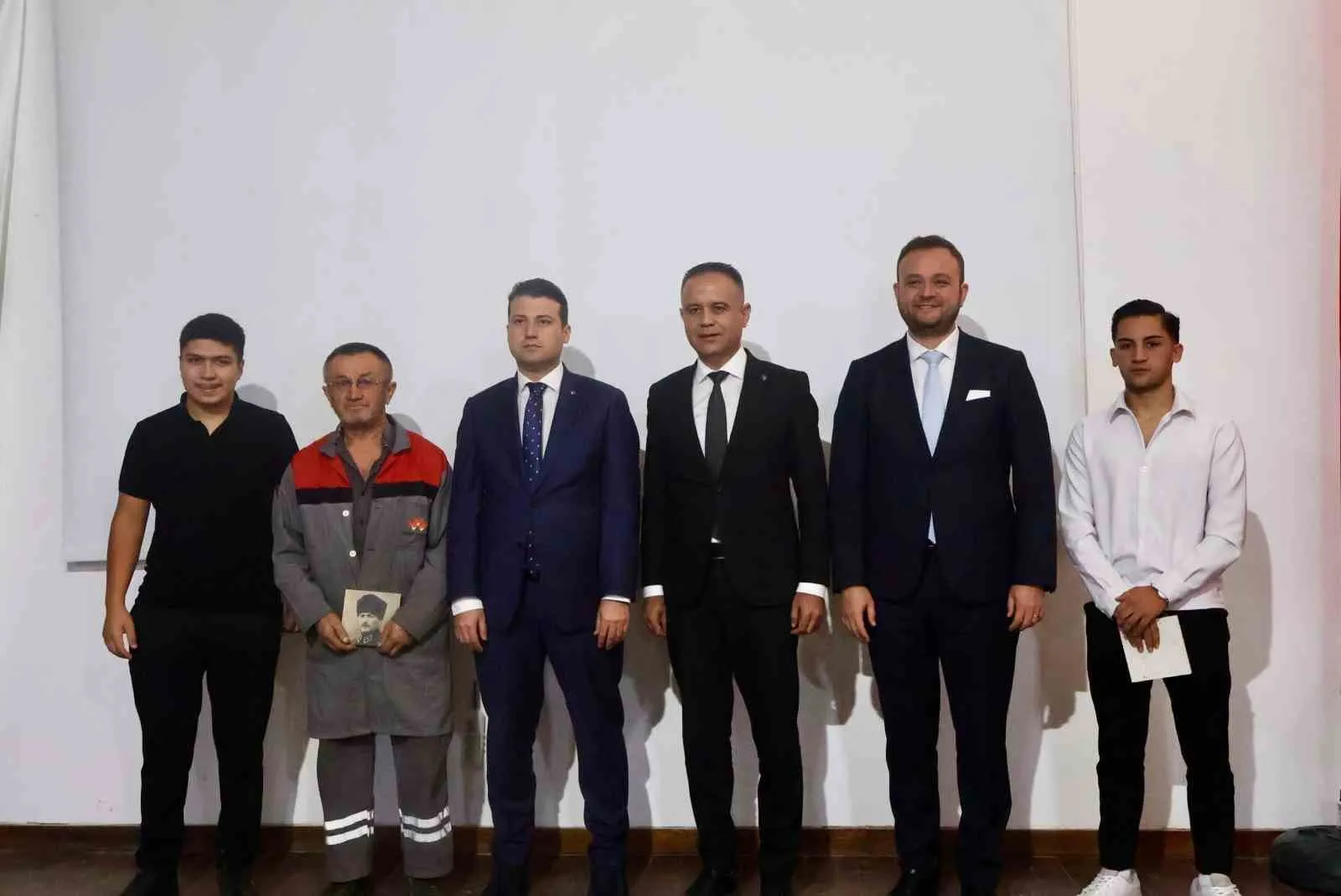 Yarım asrı deviren ustalığa büyük onur: Çivril’in Ahisi o oldu