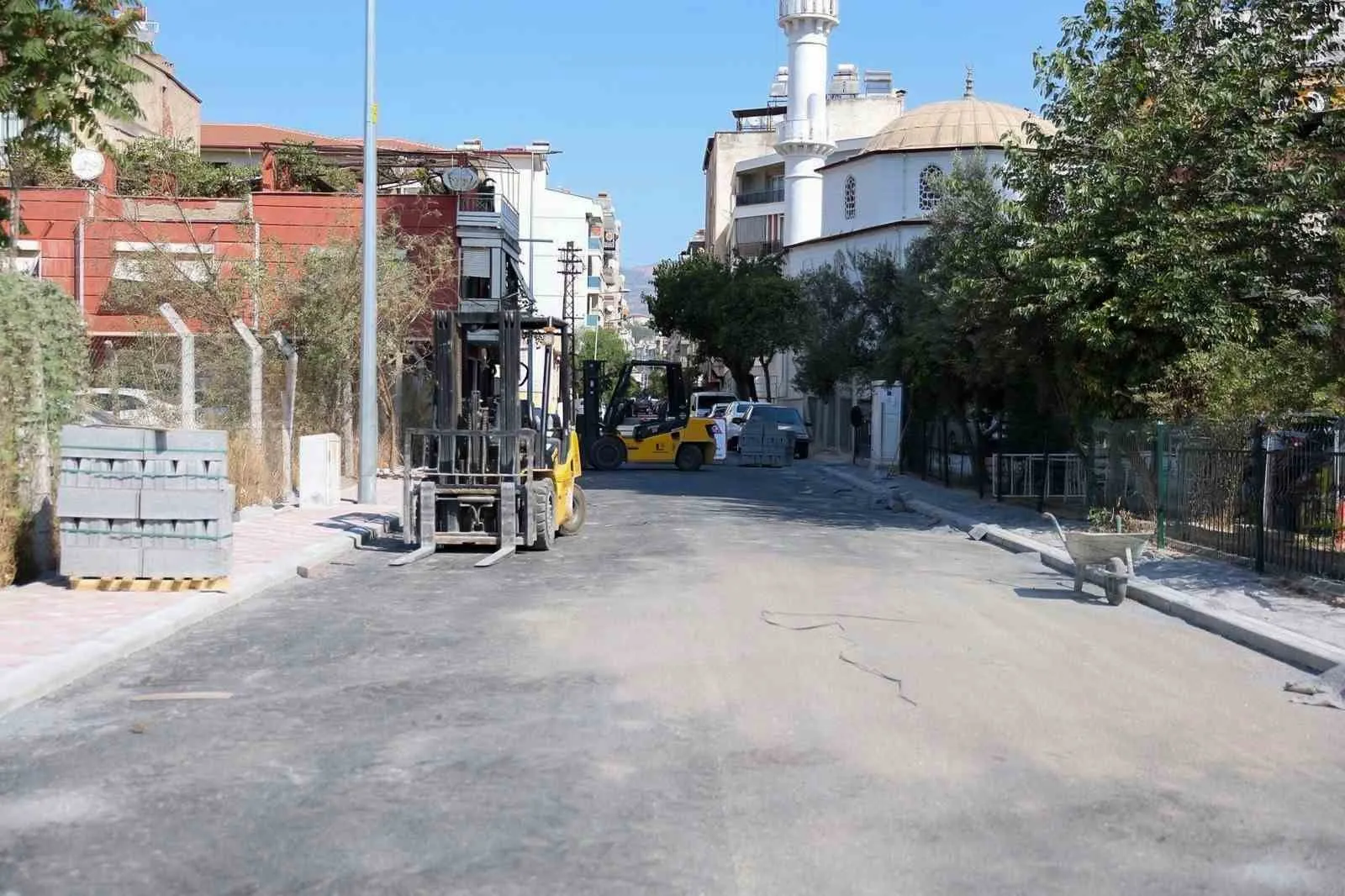 Efeler’in sokaklarına modern dokunuş: Yedi Eylül Caddesi’nde hummalı çalışma
