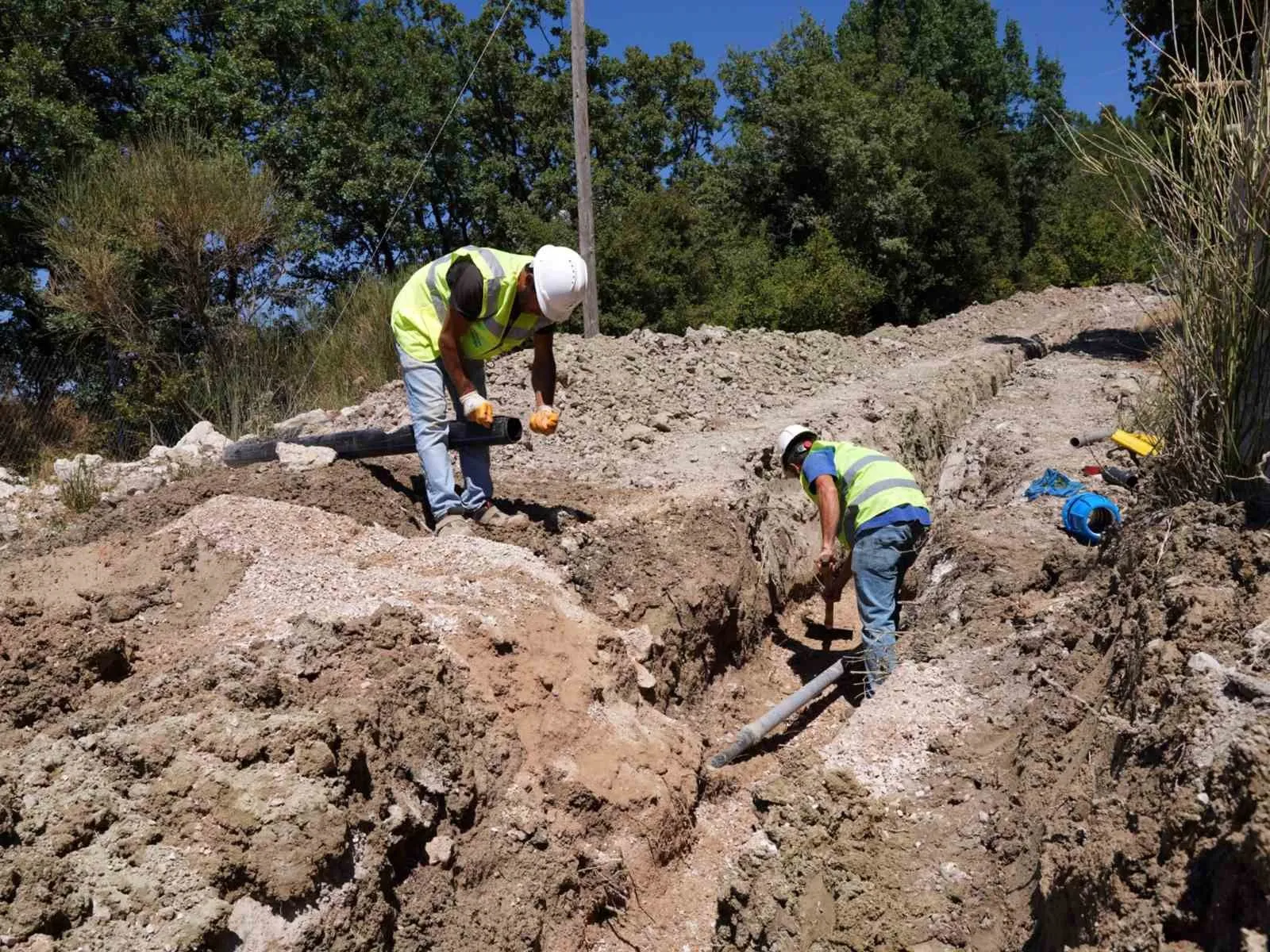 Seydikemer’de altyapı seferberliği: Kayacık’ın su çilesi tarihe karışıyor