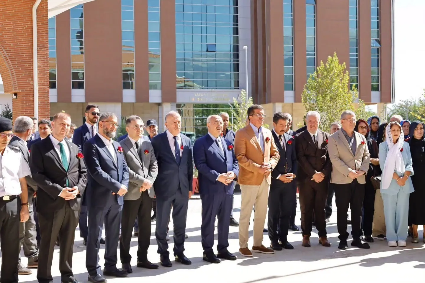 Denizli’de manevi iklim: Mukaddes emanetler kapılarını açtı