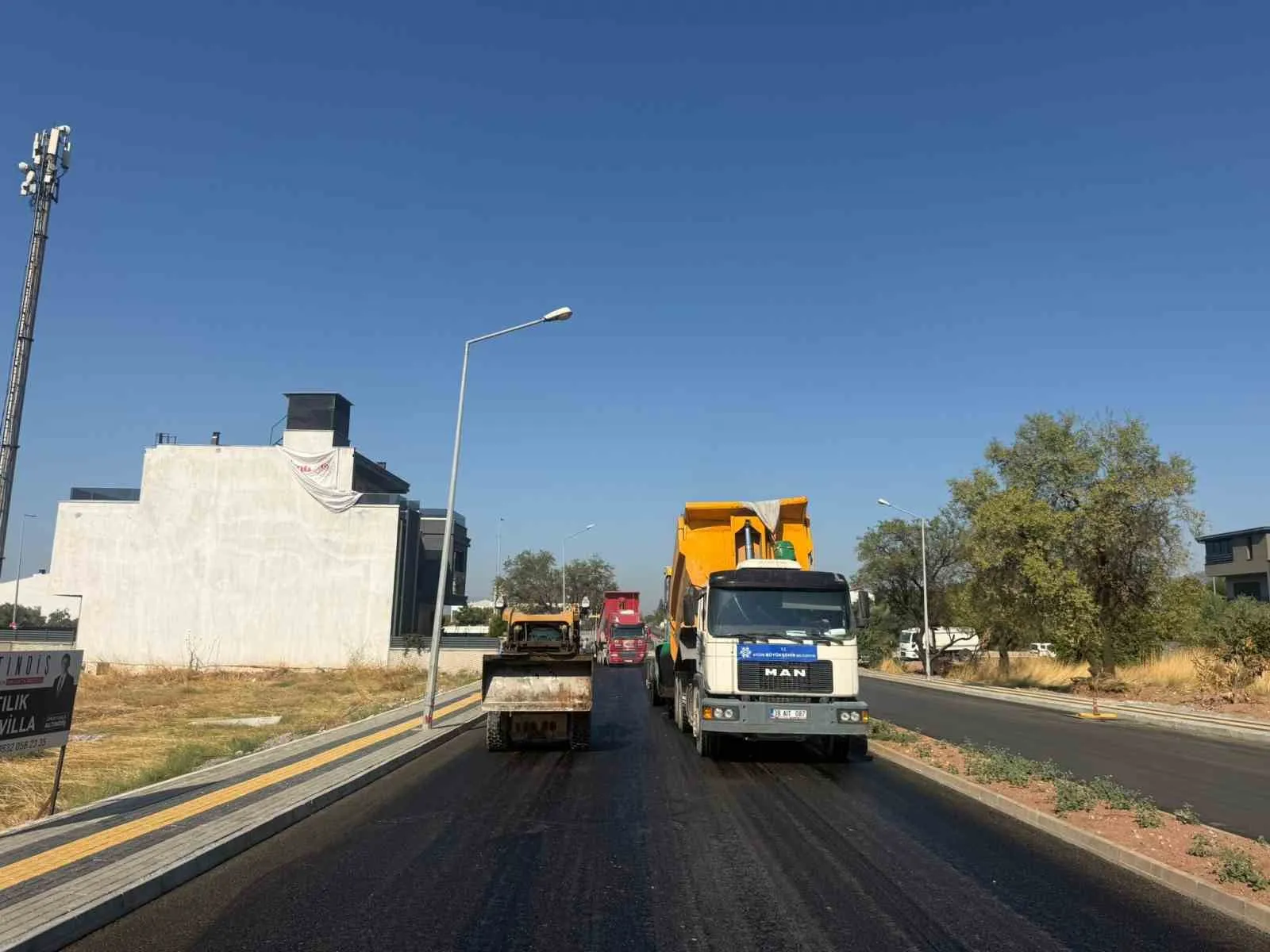 Aydın’da ulaşım ağına büyük dokunuş: 17 ilçede hummalı çalışma