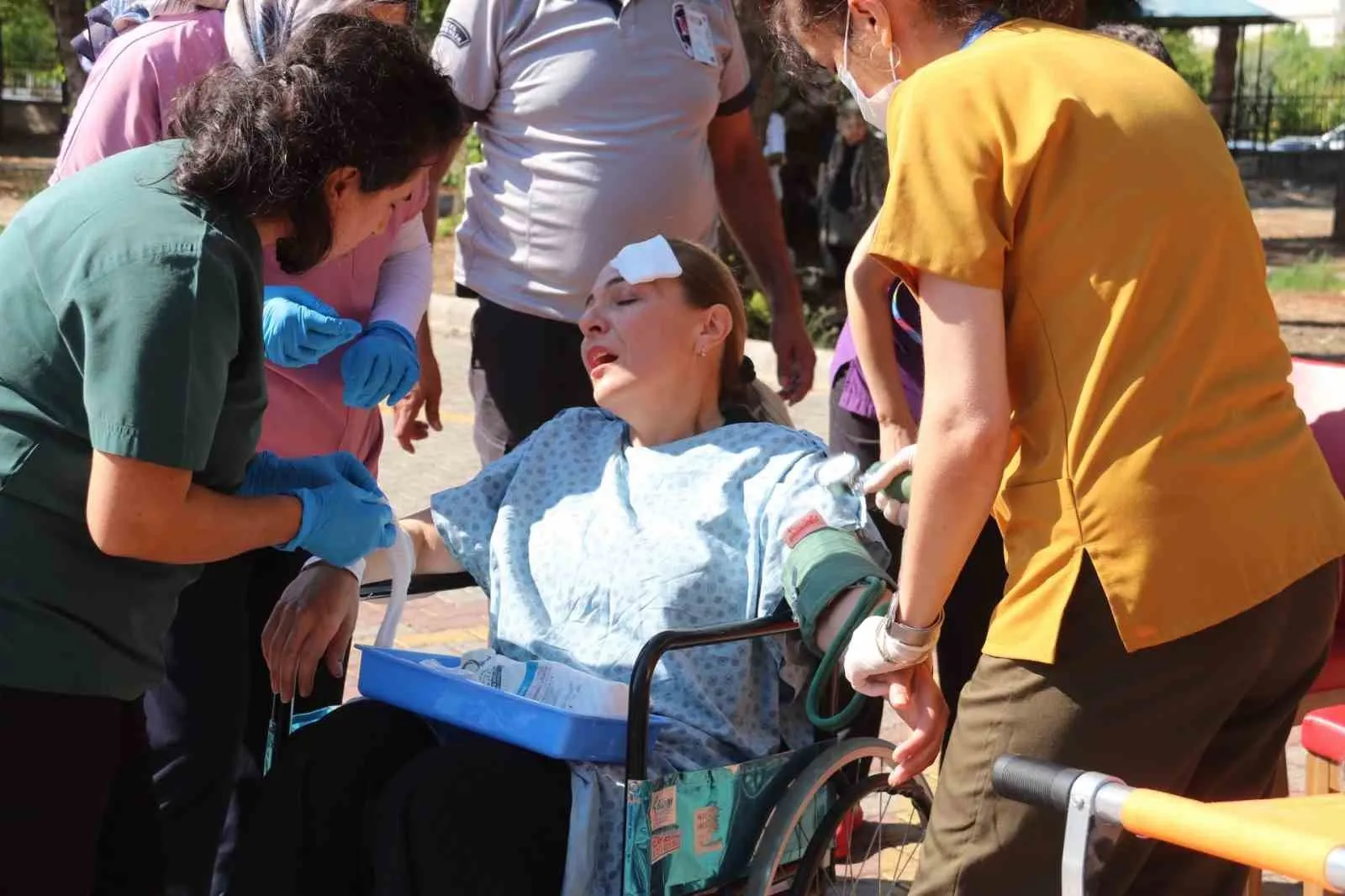 Fethiye Devlet Hastanesi’nde nefes kesen tatbikat: Olası felaketlere karşı tam kadro hazır